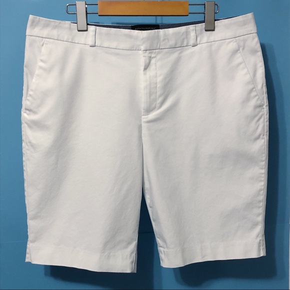 BANANA REPUBLIC | White Bermuda Shorts | Size 12 - Picture 2 of 15